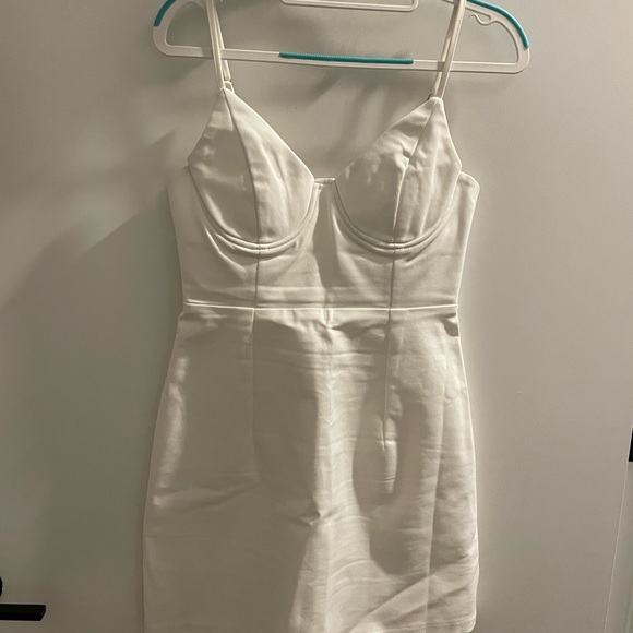 Princess Polly white Mini Dress - Picture 5 of 7